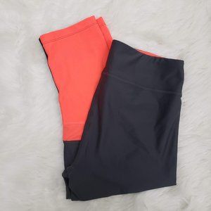 Under Armour Heatgear Compression Capri Leggings